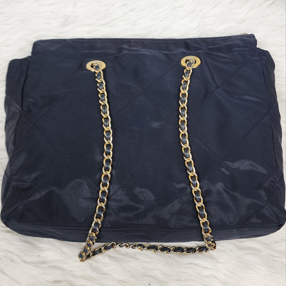 Auth Navy Bleu  Quilted Shoulder Bag with Gold Hardware - Picture 7 of 14